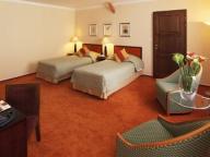 Christie Hotel